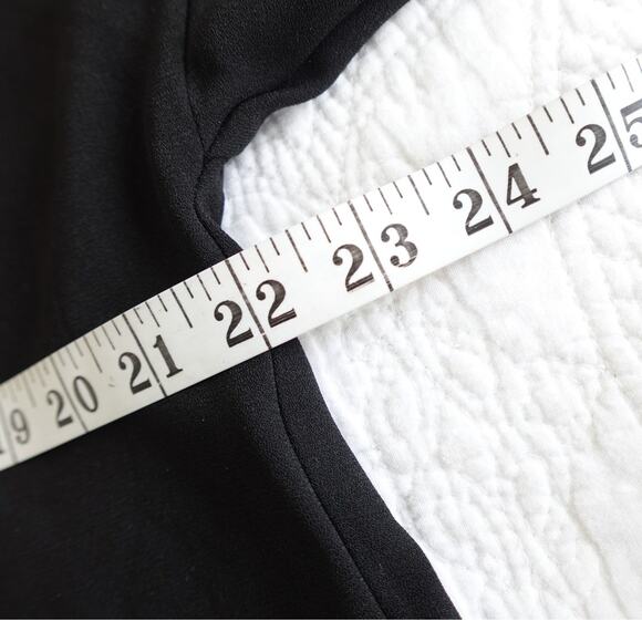 B.P. Black ZIp Cropped Long sleeve top - Picture 6 of 9